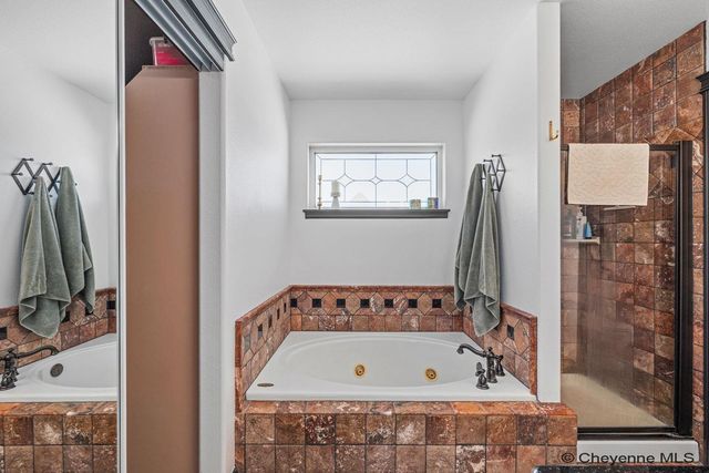 4008 COBBLESTONE CT, Cheyenne, WY 82009