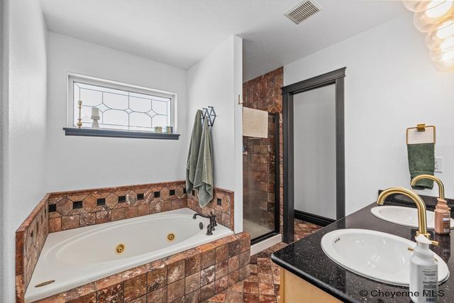4008 COBBLESTONE CT, Cheyenne, WY 82009