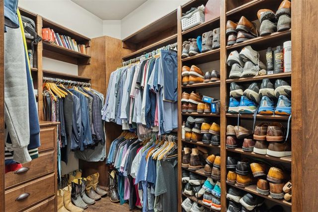 1301 NW 157th Street, Edmond, OK 73013