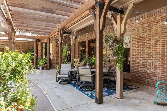 1301 NW 157th Street, Edmond, OK 73013