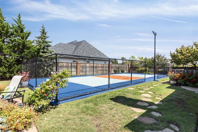 1301 NW 157th Street, Edmond, OK 73013