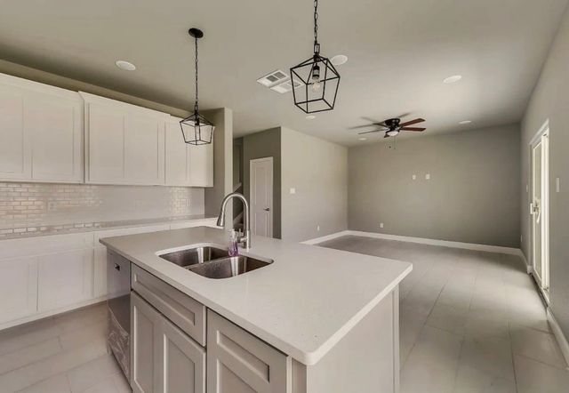 1901 Kelly Street, Fort Worth, TX 76104