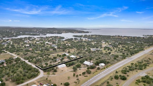 204 Deer Ridge DR, Burnet, TX 78611