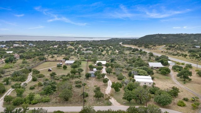 204 Deer Ridge DR, Burnet, TX 78611