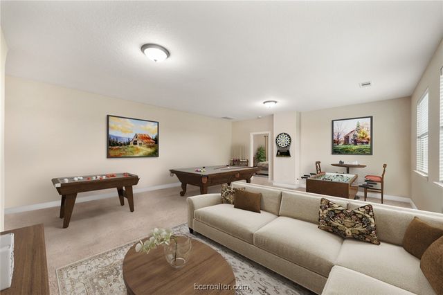 586 Ruby Drive, Bellville, TX 77418