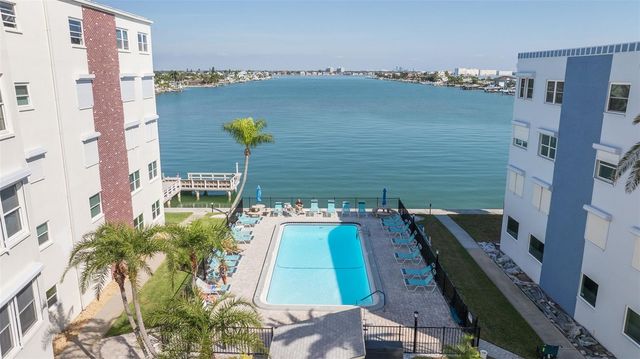 5555 GULF BOULEVARD 115, St Pete Beach, FL 33706