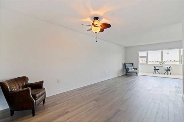 5555 GULF BOULEVARD 115, St Pete Beach, FL 33706