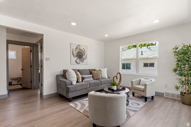 526 E COMMONWEALTH AVE, Salt Lake City, UT 84106