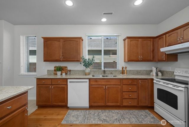 4851 Bend Drive NE, Lacey, WA 98516