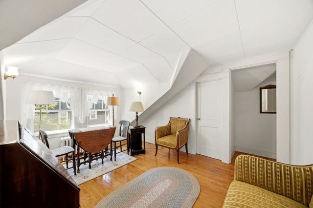 52 Whipple Road, Kittery, ME 03904
