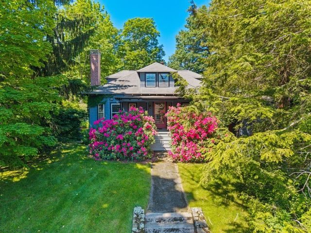 52 Whipple Road, Kittery, ME 03904