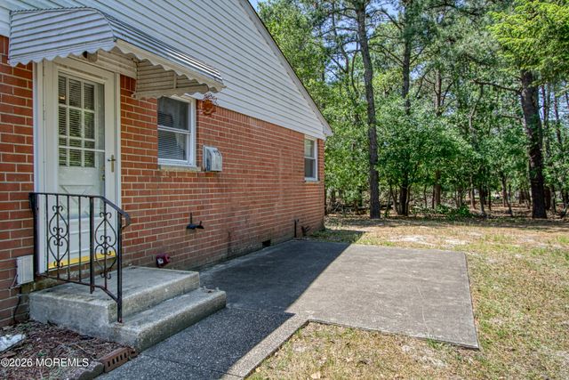 12 Potomac Lane B, Whiting, NJ 08759