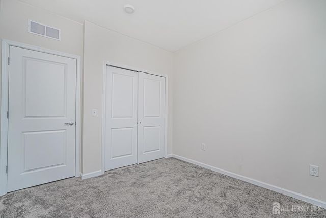 307 Peyton Place, New Brunswick, NJ 08901