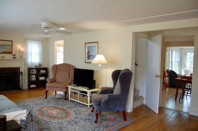 495 Schoolhouse Rd, Eastham, MA 02642