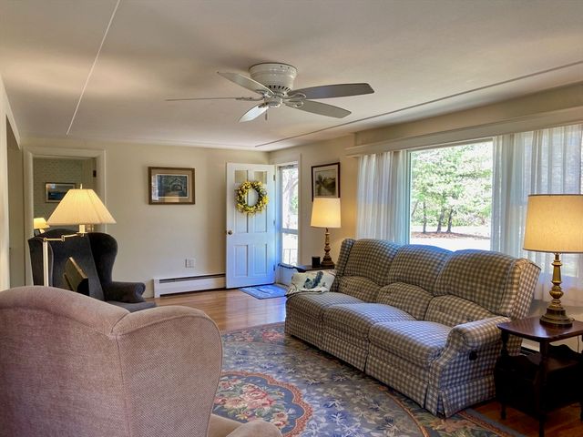 495 Schoolhouse Rd, Eastham, MA 02642