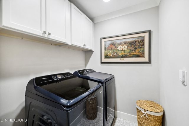 8121 Carolina Cherry Lane, Knoxville, TN 37919