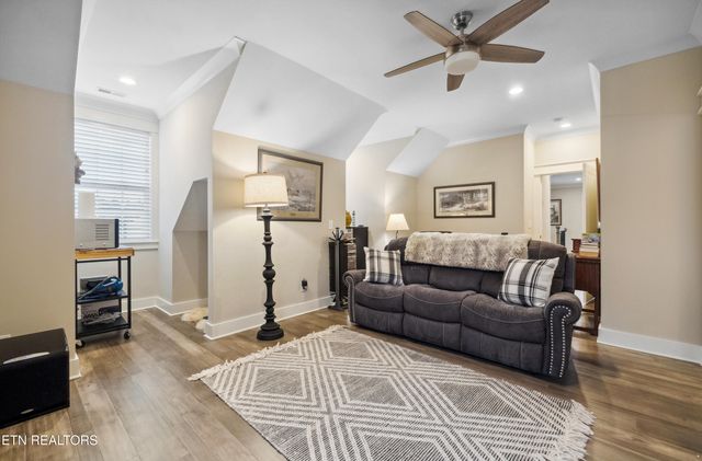 8121 Carolina Cherry Lane, Knoxville, TN 37919