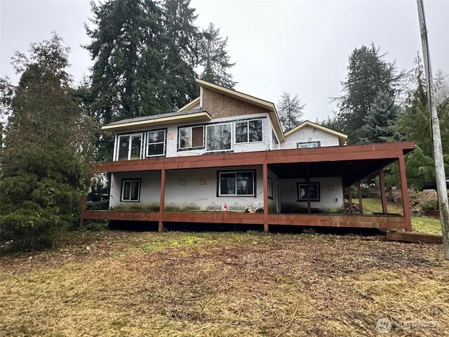 709 15th Avenue SE, Puyallup, WA 98372