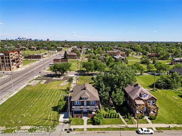 3725 Glynn Court, Detroit, MI 48206
