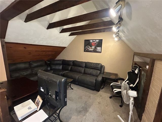 9 Bye Street, North Providence, RI 02911