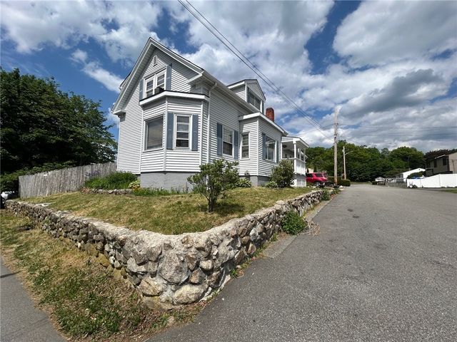 9 Bye Street, North Providence, RI 02911