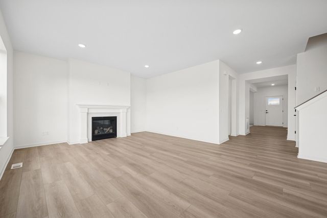 11645 Harbor Circle N, Dayton, MN 55369