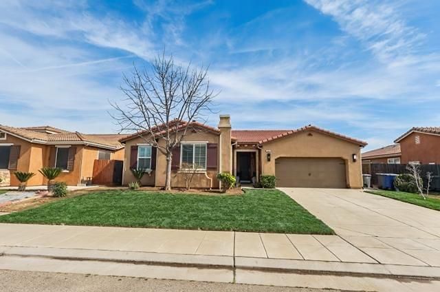 1043 La Jolla Avenue, Clovis, CA 93619