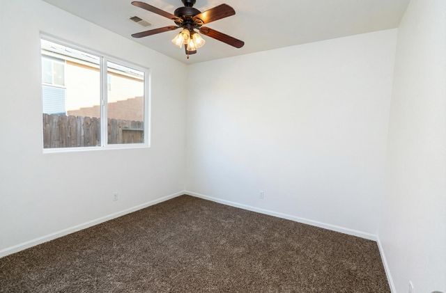 1043 La Jolla Avenue, Clovis, CA 93619