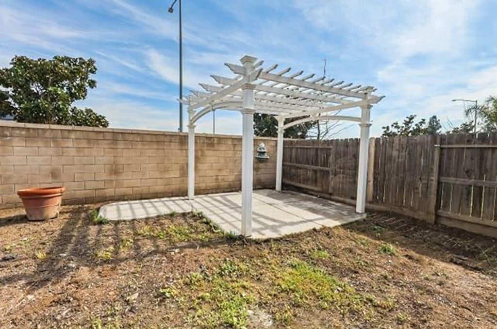 Image 42 of property listing at 1043 La Jolla Avenue, Clovis, CA 93619