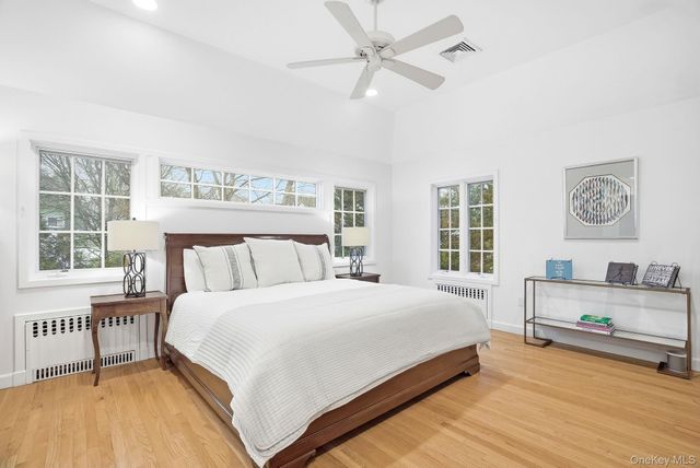 65 Howell Avenue, Larchmont, NY 10538