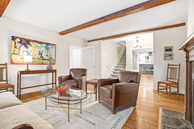 65 Howell Avenue, Larchmont, NY 10538