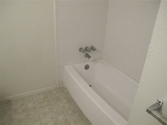 4206 Harcourt DR, Austin, TX 78727