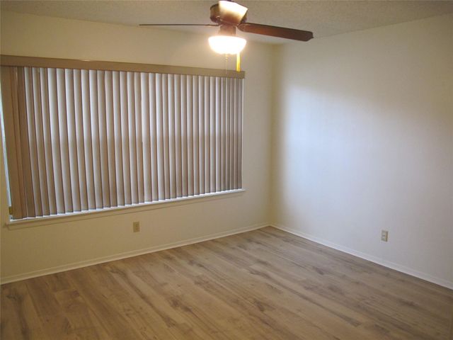 4206 Harcourt DR, Austin, TX 78727