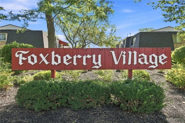 136 Foxberry Drive A, Amherst, NY 14068