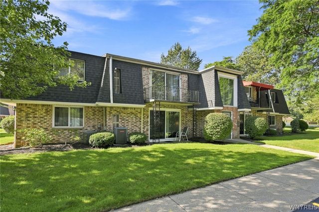 136 Foxberry Drive A, Amherst, NY 14068