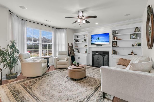 302 Freeland Way, Moncks Corner, SC 29461