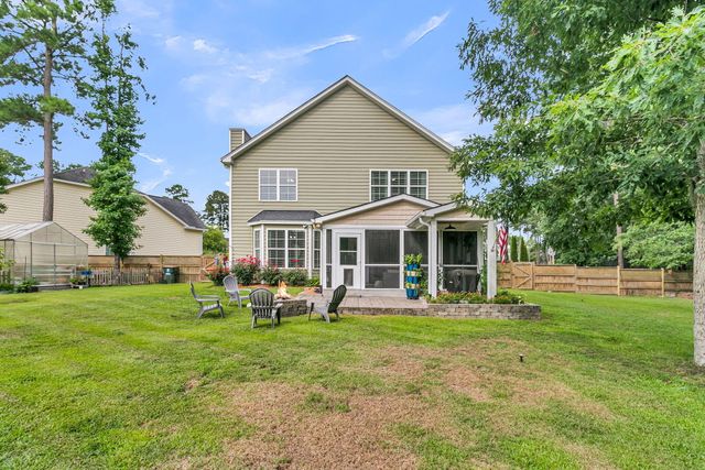 302 Freeland Way, Moncks Corner, SC 29461