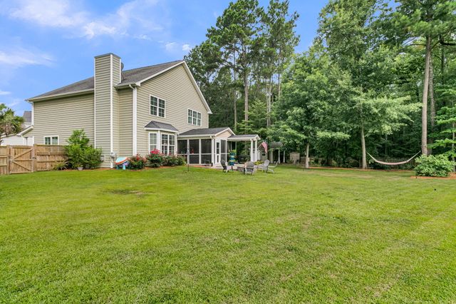 302 Freeland Way, Moncks Corner, SC 29461