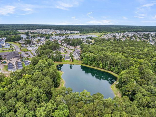 302 Freeland Way, Moncks Corner, SC 29461