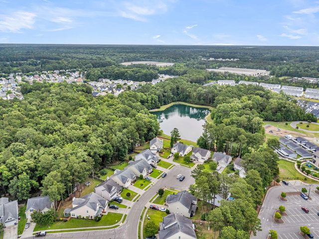 302 Freeland Way, Moncks Corner, SC 29461