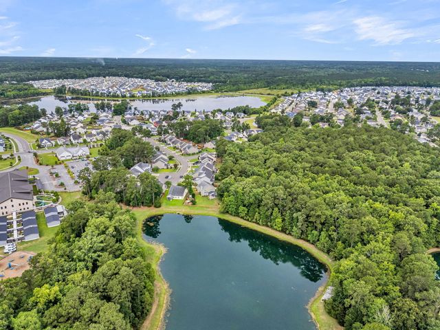 302 Freeland Way, Moncks Corner, SC 29461