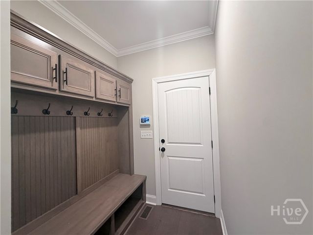 1988 Beebalm Drive, Statham, GA 30666