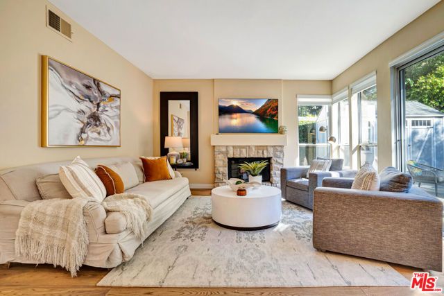 1812 Marview Drive, Thousand Oaks, CA 91362