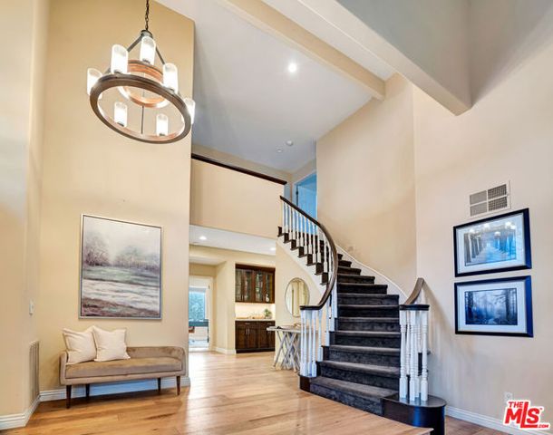 1812 Marview Drive, Thousand Oaks, CA 91362