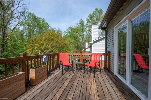 620 Lantern Ridge Drive, Winston-salem, NC 27104