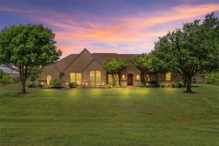 13801 Melissa Court, Justin, TX 76247
