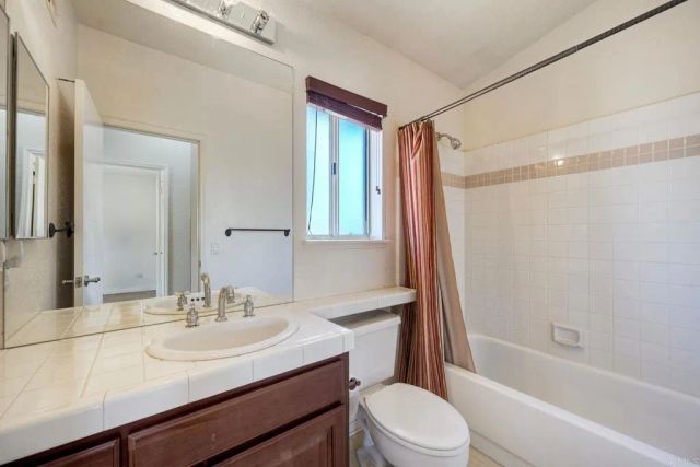 2795 Canyon Oak Pl Place, Escondido, CA 92029