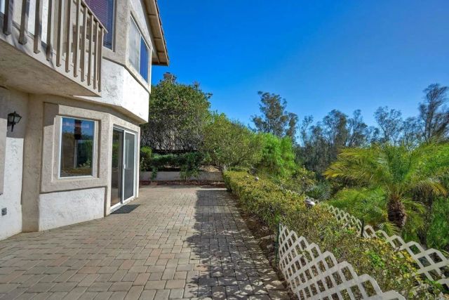 2795 Canyon Oak Pl Place, Escondido, CA 92029