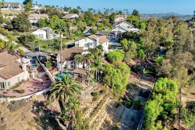 2795 Canyon Oak Pl Place, Escondido, CA 92029