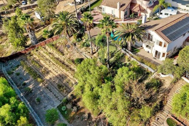 2795 Canyon Oak Pl Place, Escondido, CA 92029